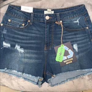 Denim short (A-F)